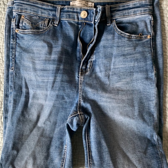 Stradivarius high waist jeans size 8 - Picture 5 of 6